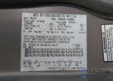 2002 Ford Explorer Limited из США, поврежденный, VIN 1FMZU75E02ZC13078